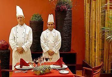 Hotel Boca Do Rio Estombar 4*,